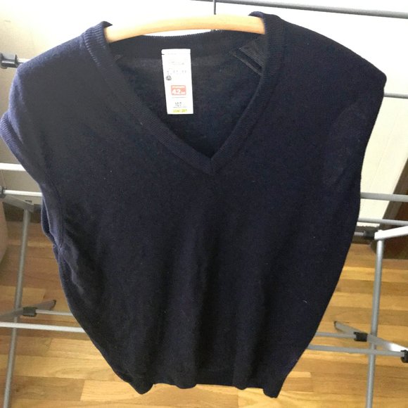 Pure wool sweater Vest - Picture 1 of 4